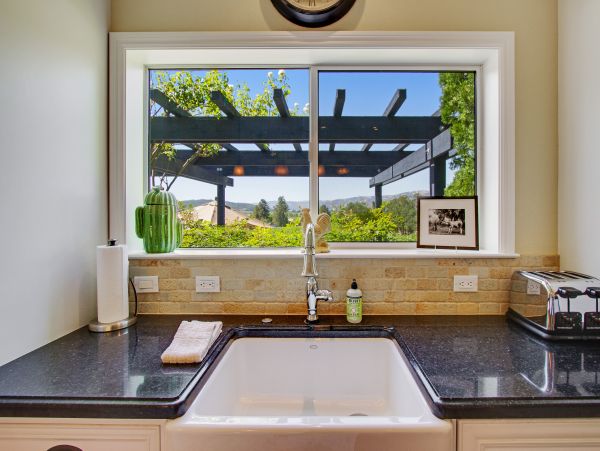 Sonoma County Home 984425