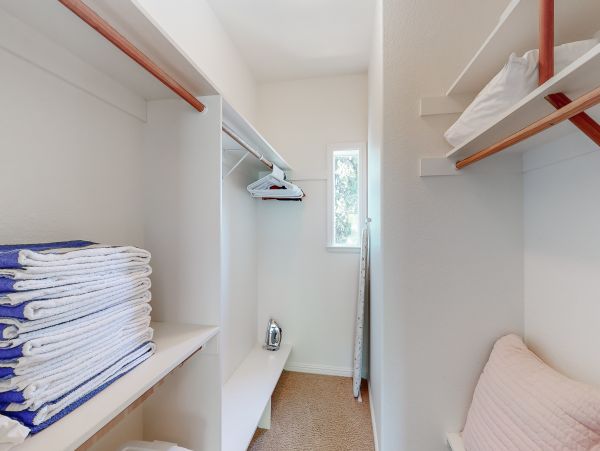 Sonoma County Home 984425