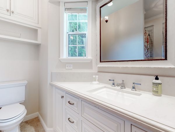 Sonoma County Home 984425
