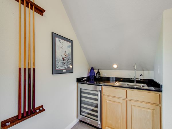 Sonoma County Home 984425