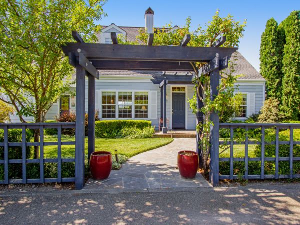 Sonoma County Home 984425
