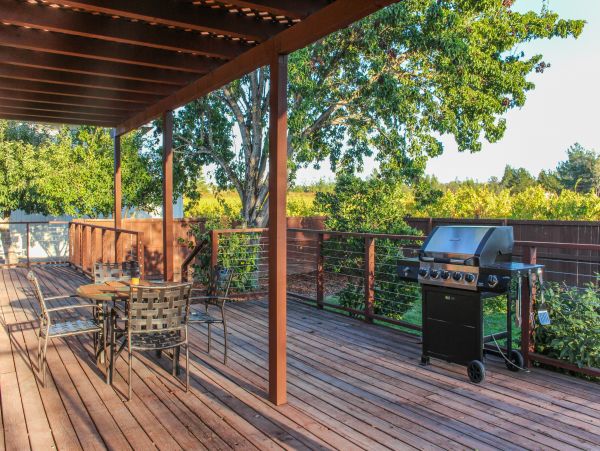 Sonoma County Home 984426
