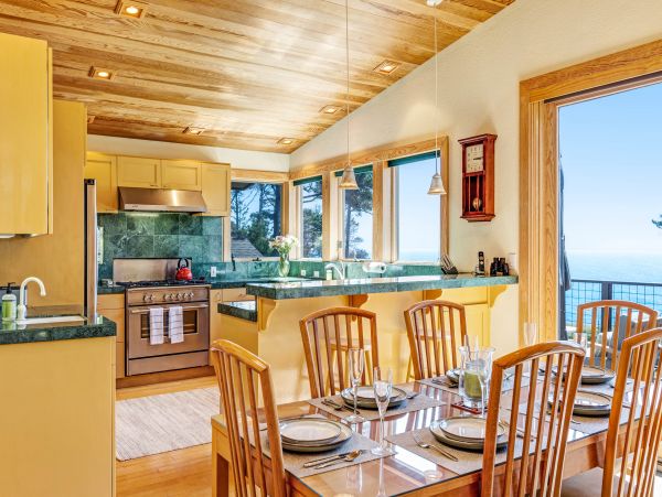 Sonoma County Home 984427