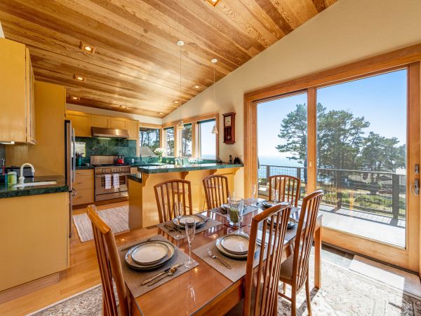 Sonoma County Home 984427