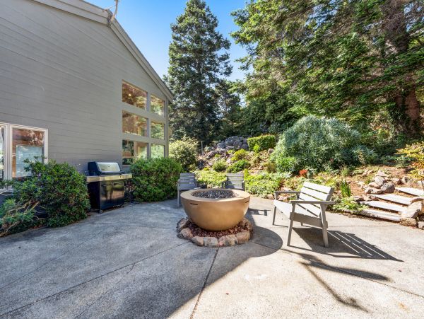Sonoma County Home 984427