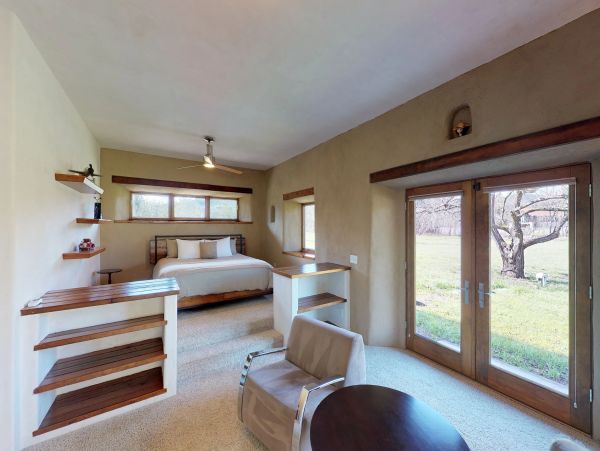 Sonoma County Home 984429