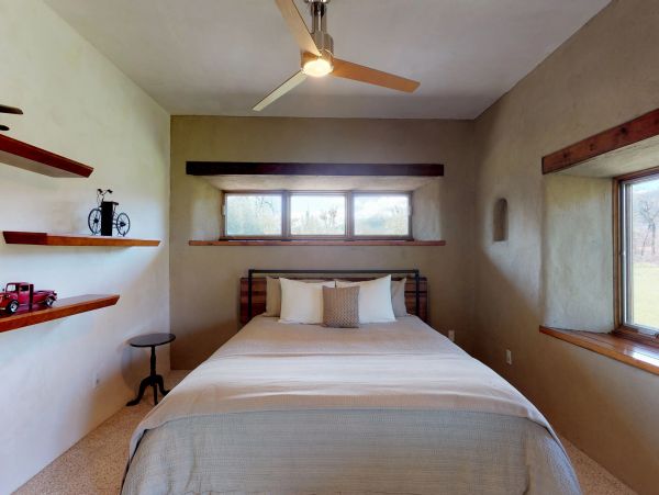 Sonoma County Home 984429