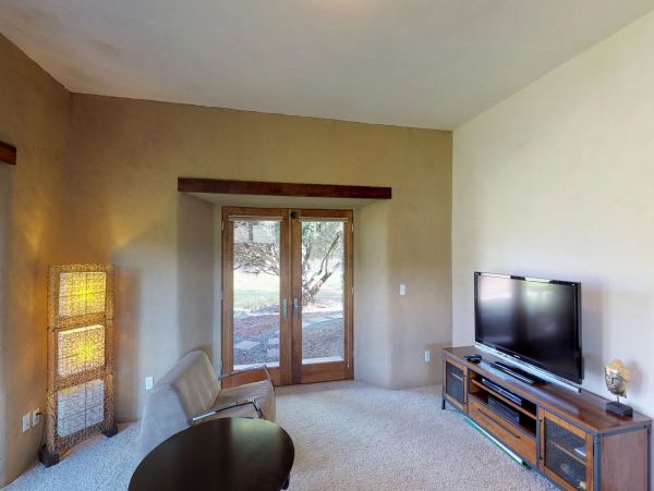Sonoma County Home 984429
