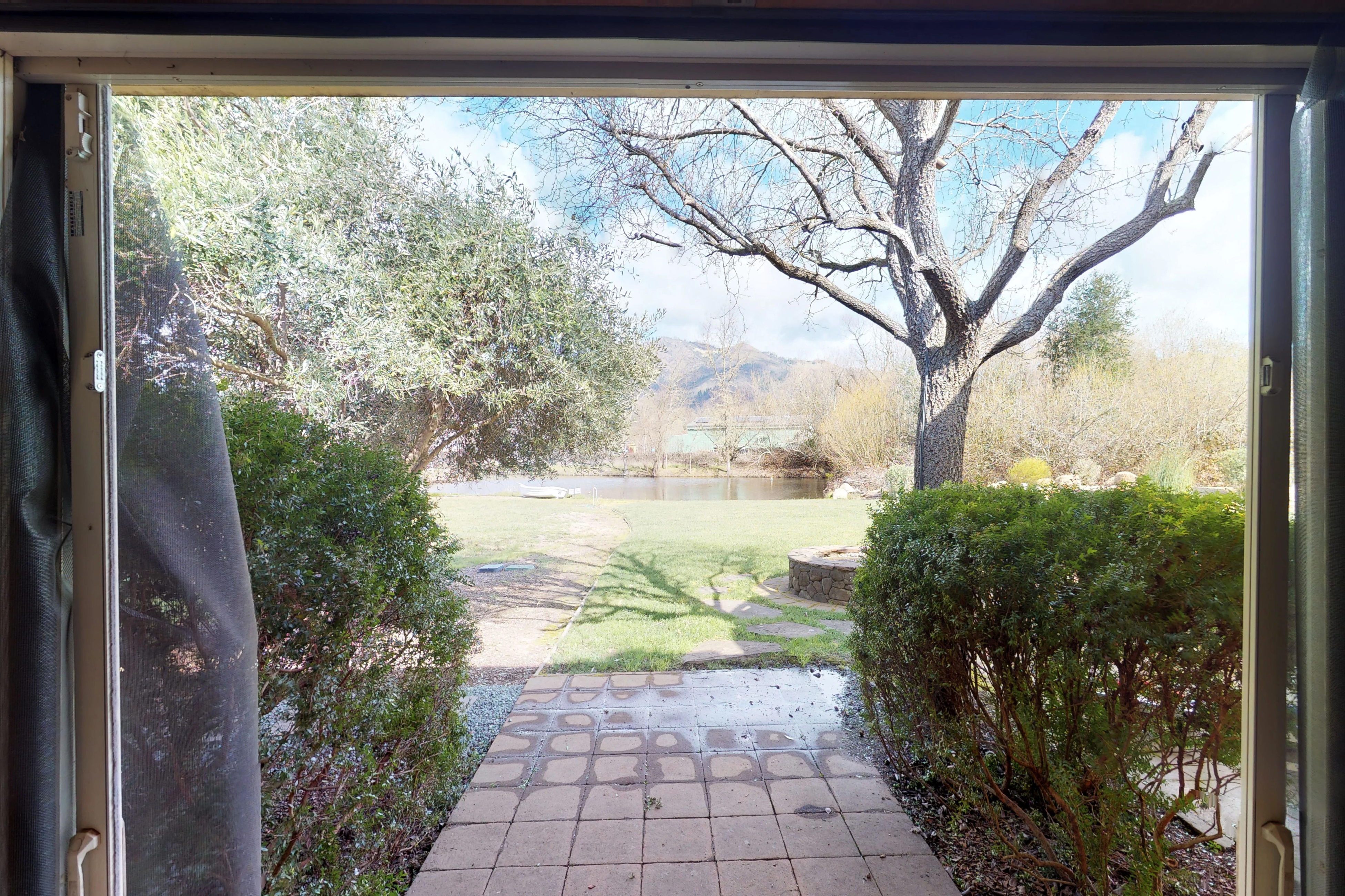 Sonoma County Home 984429