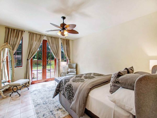 Sonoma Luxury 5 Bedroom Estate Private Pool