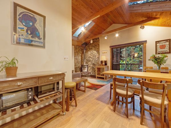 Sonoma County Home 984431