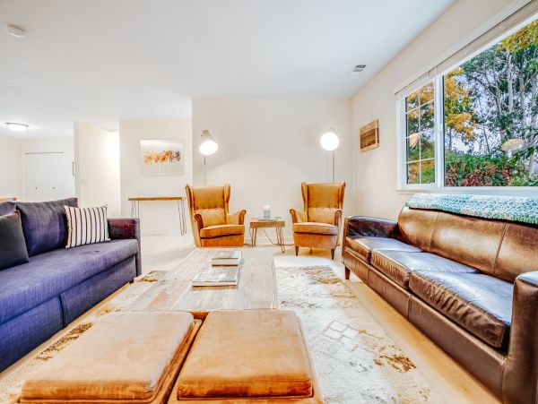 Sonoma County Home 984432