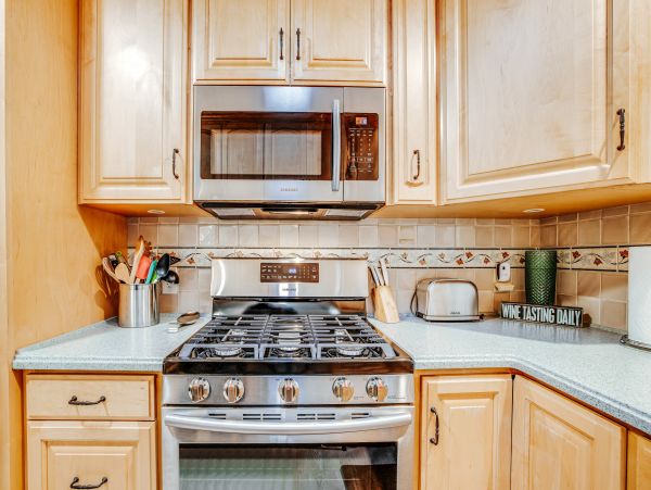 Sonoma County Home 984432