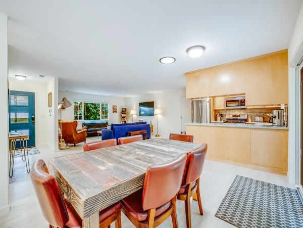 Sonoma County Home 984432