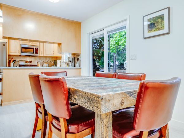 Sonoma County Home 984432