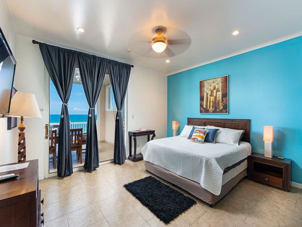 Jaco Oceanfront 5 Bedroom Vacation Condo