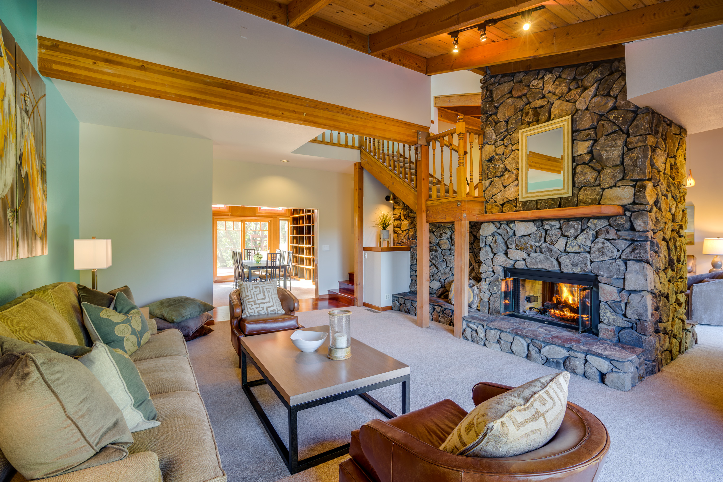 Santa Rosa Stunning 4 Bedroom Home Pool & Spa