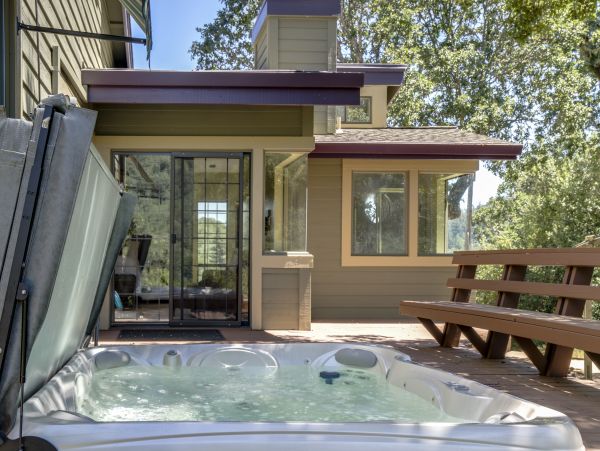 Santa Rosa Stunning 4 Bedroom Home Pool & Spa