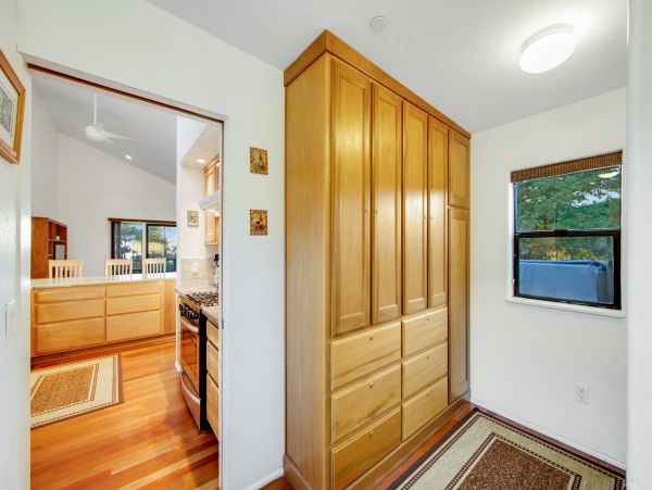 Sonoma County Home 984442