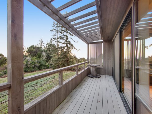 Sonoma County Home 984442