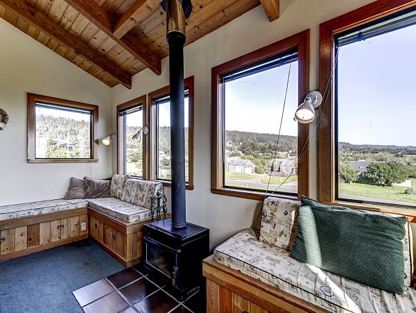 Sonoma County Home 984444