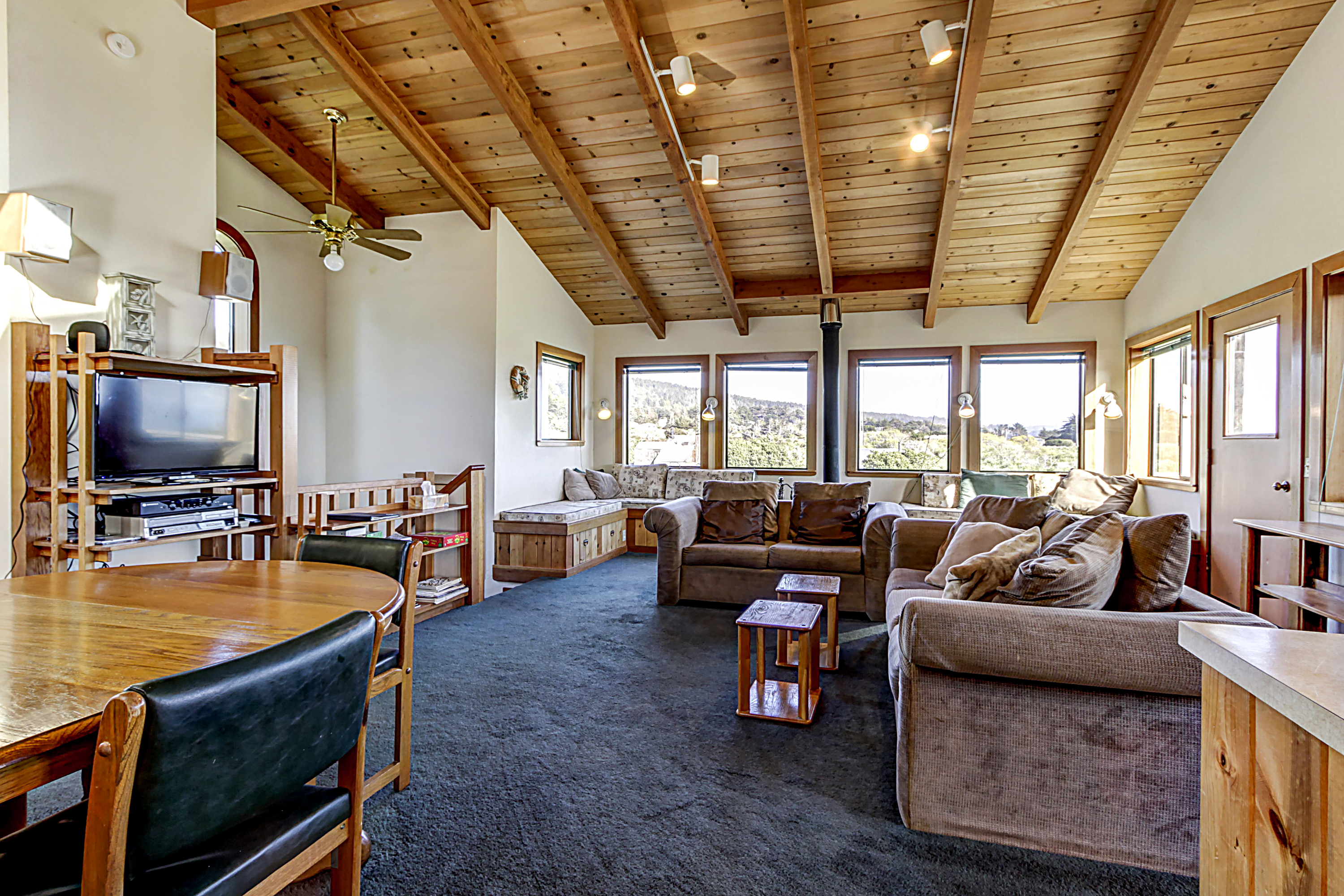 Sonoma County Home 984444