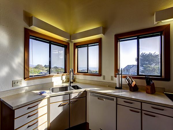 Sonoma County Home 984444