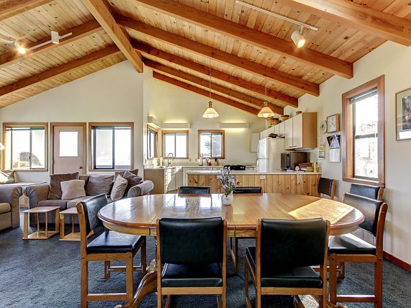 Sonoma County Home 984444