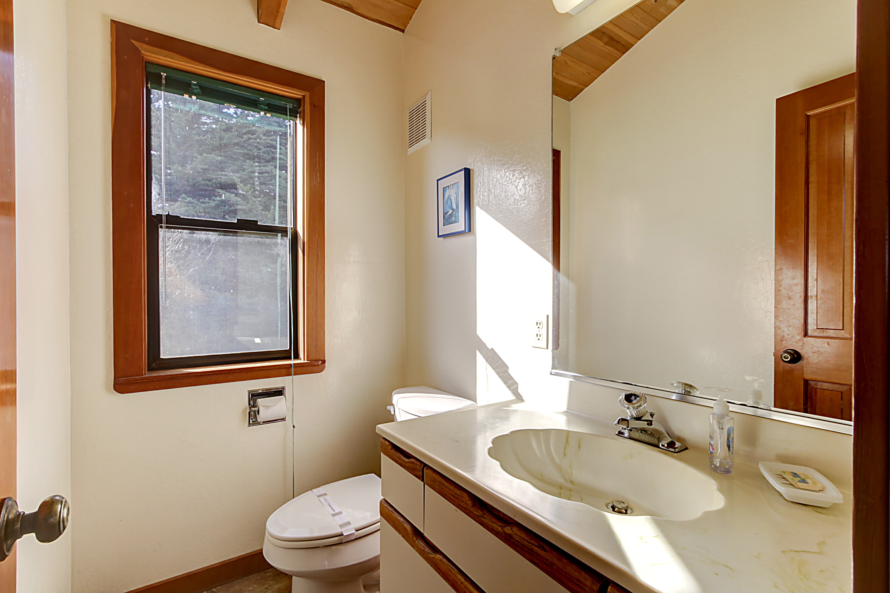 Sonoma County Home 984444