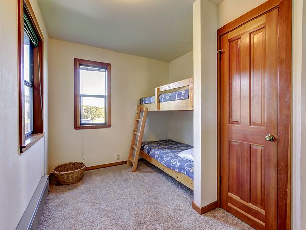 Sonoma County Home 984444