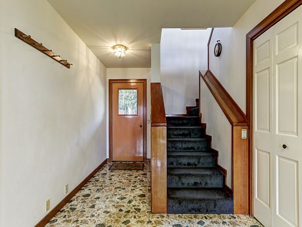 Sonoma County Home 984444