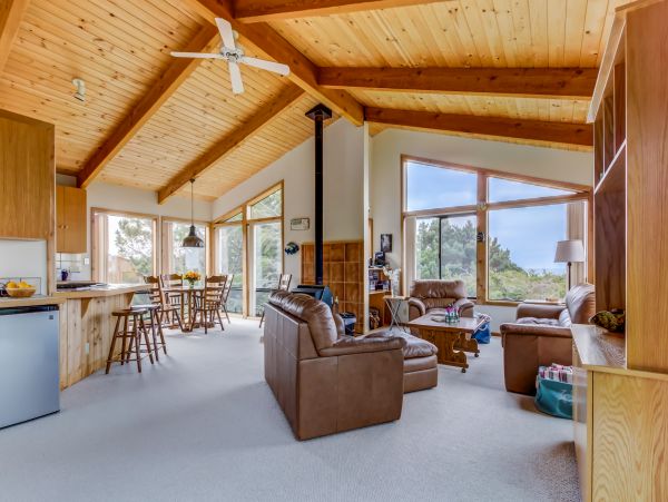 Sonoma County Home 984445