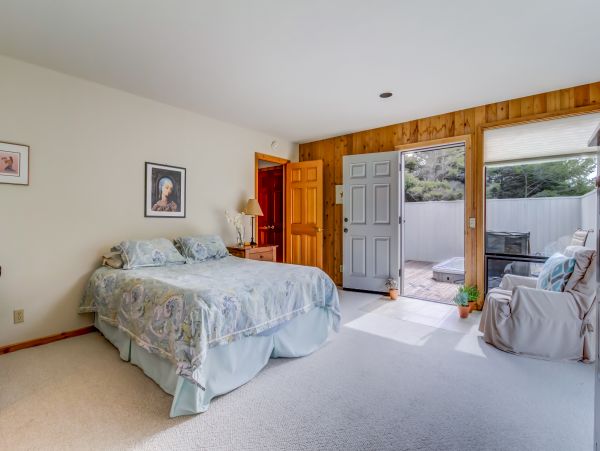 Sonoma County Home 984445
