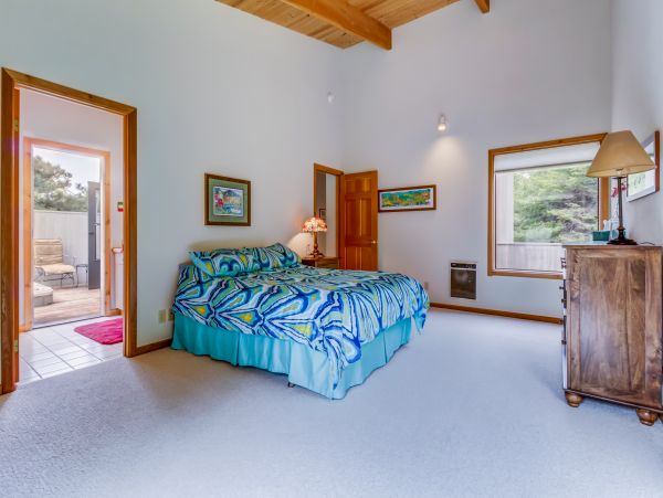 Sonoma County Home 984445