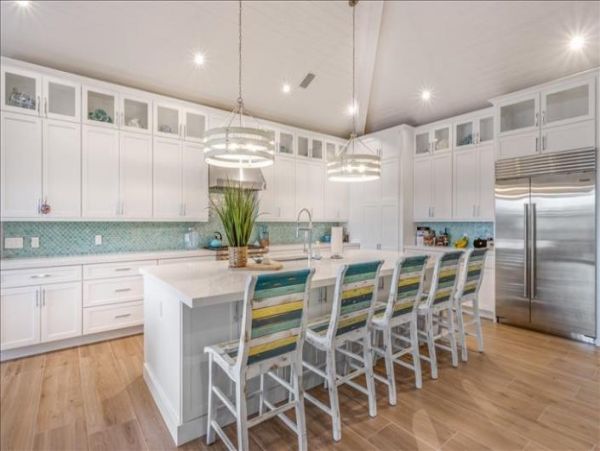 Direct Canal Views Four Bedroom Anna Maria Pool Home