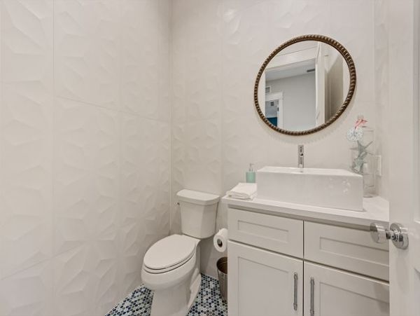 Direct Canal Views Four Bedroom Anna Maria Pool Home