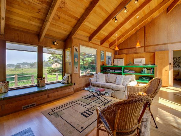 Sonoma County Home 984448