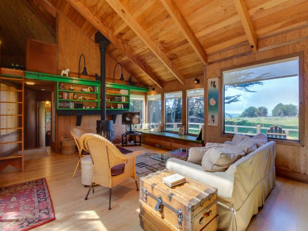 Sonoma County Home 984448