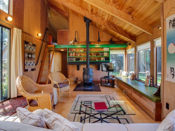 Sonoma County Home 984448