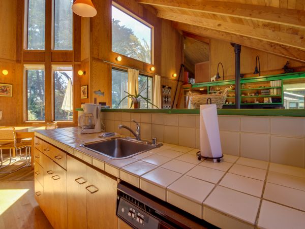 Sonoma County Home 984448