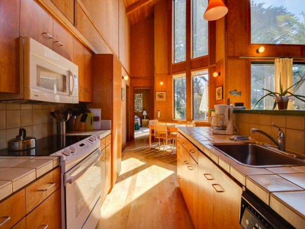 Sonoma County Home 984448