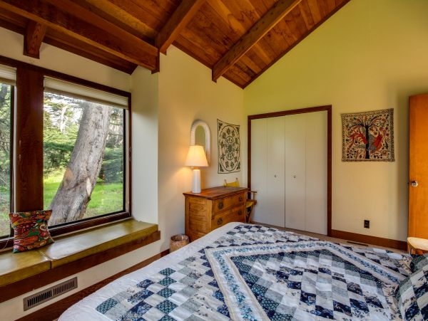 Sonoma County Home 984448