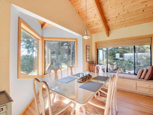 Sonoma County Home 984449