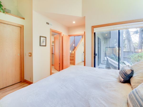 Sonoma County Home 984449