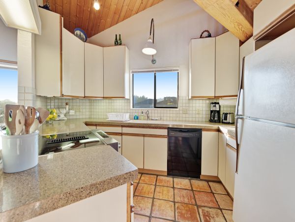 Sonoma County Home 984450
