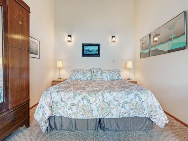 Sonoma County Home 984450