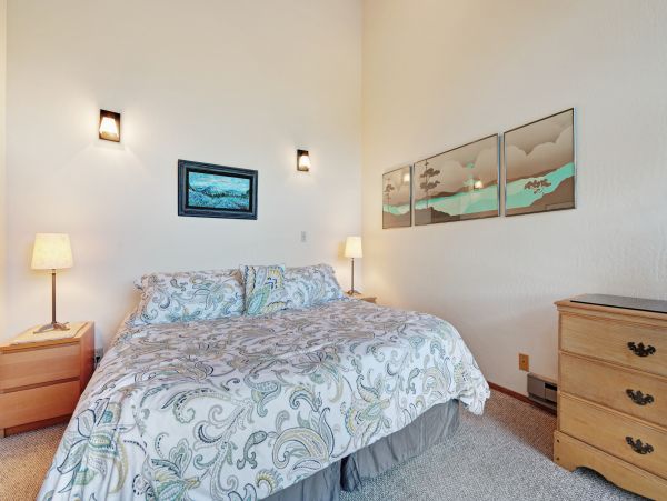 Sonoma County Home 984450