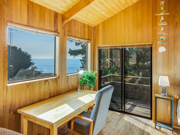 Sonoma County Home 984452
