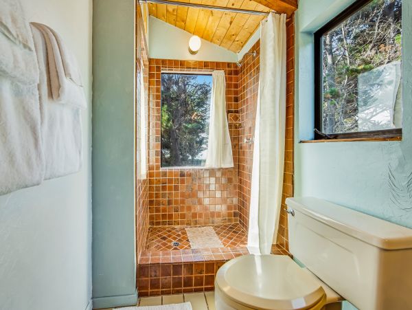 Sonoma County Home 984452
