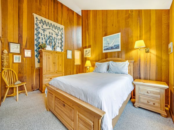 Sonoma County Home 984454